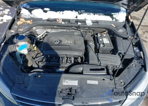 2017 Volkswagen Jetta 1.8T Sel/1.8T Sel Premium z USA, uszkodzony, nr VIN 3VWL17AJ4HM367967